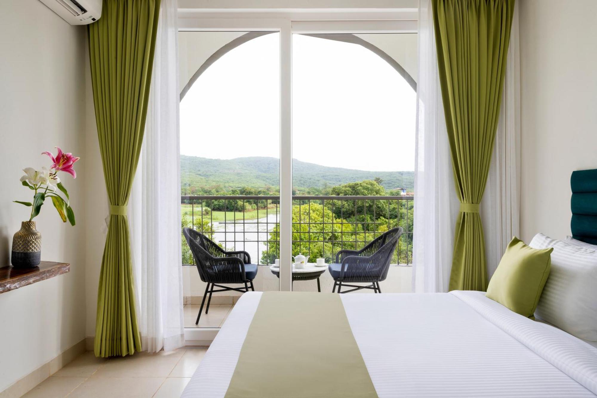 Stone Wood Hotel Amboli Amboli  Zewnętrze zdjęcie