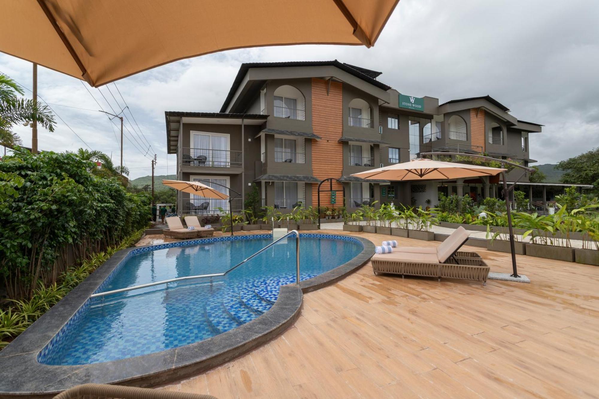 Stone Wood Hotel Amboli Amboli  Zewnętrze zdjęcie