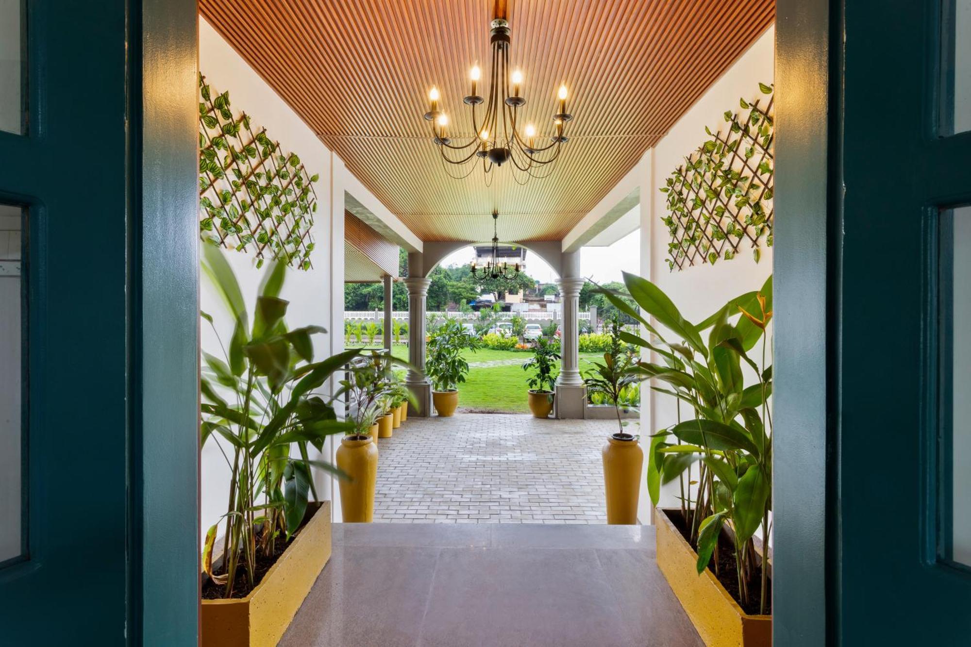 Stone Wood Hotel Amboli Amboli  Zewnętrze zdjęcie