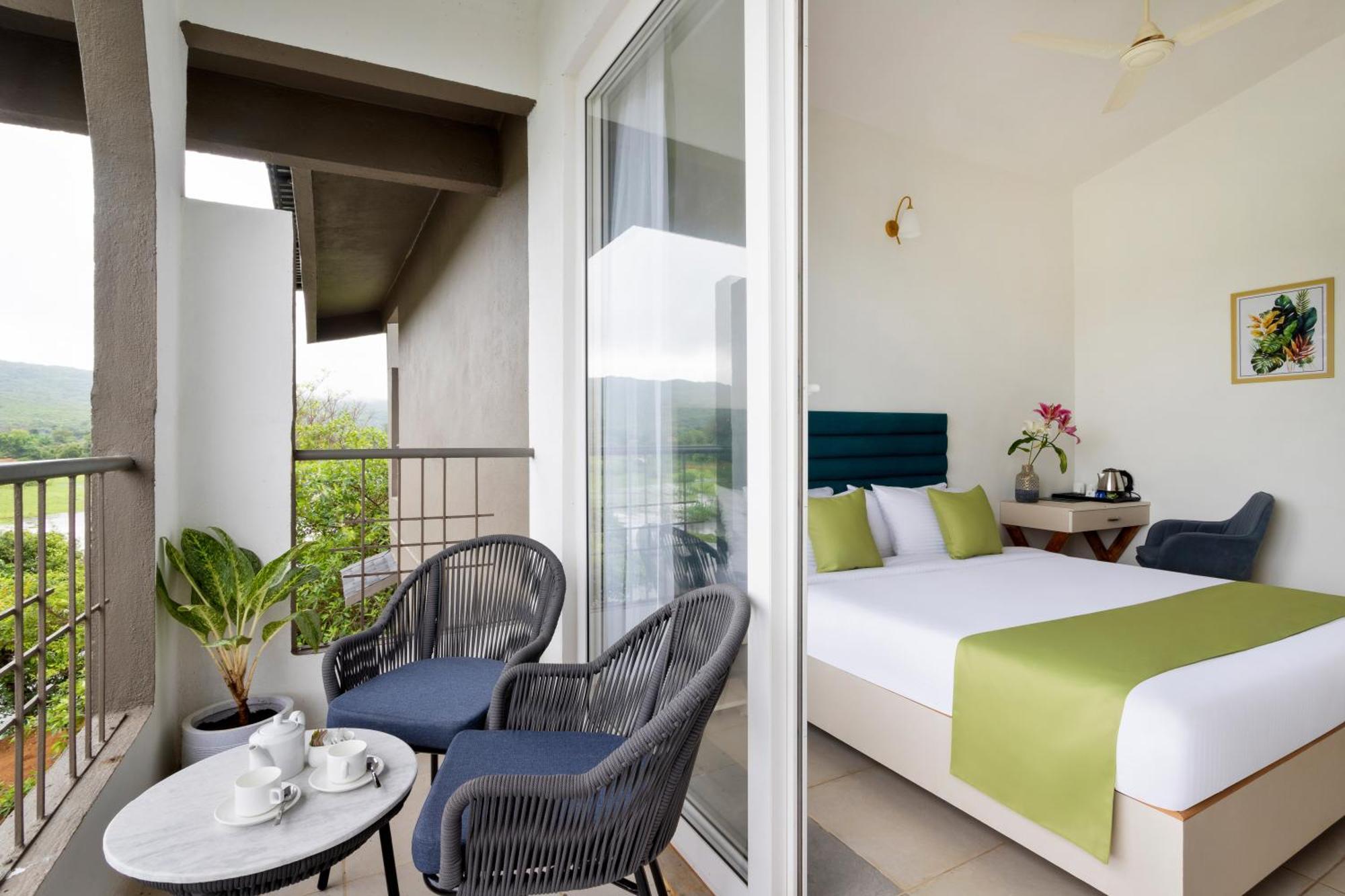 Stone Wood Hotel Amboli Amboli  Zewnętrze zdjęcie
