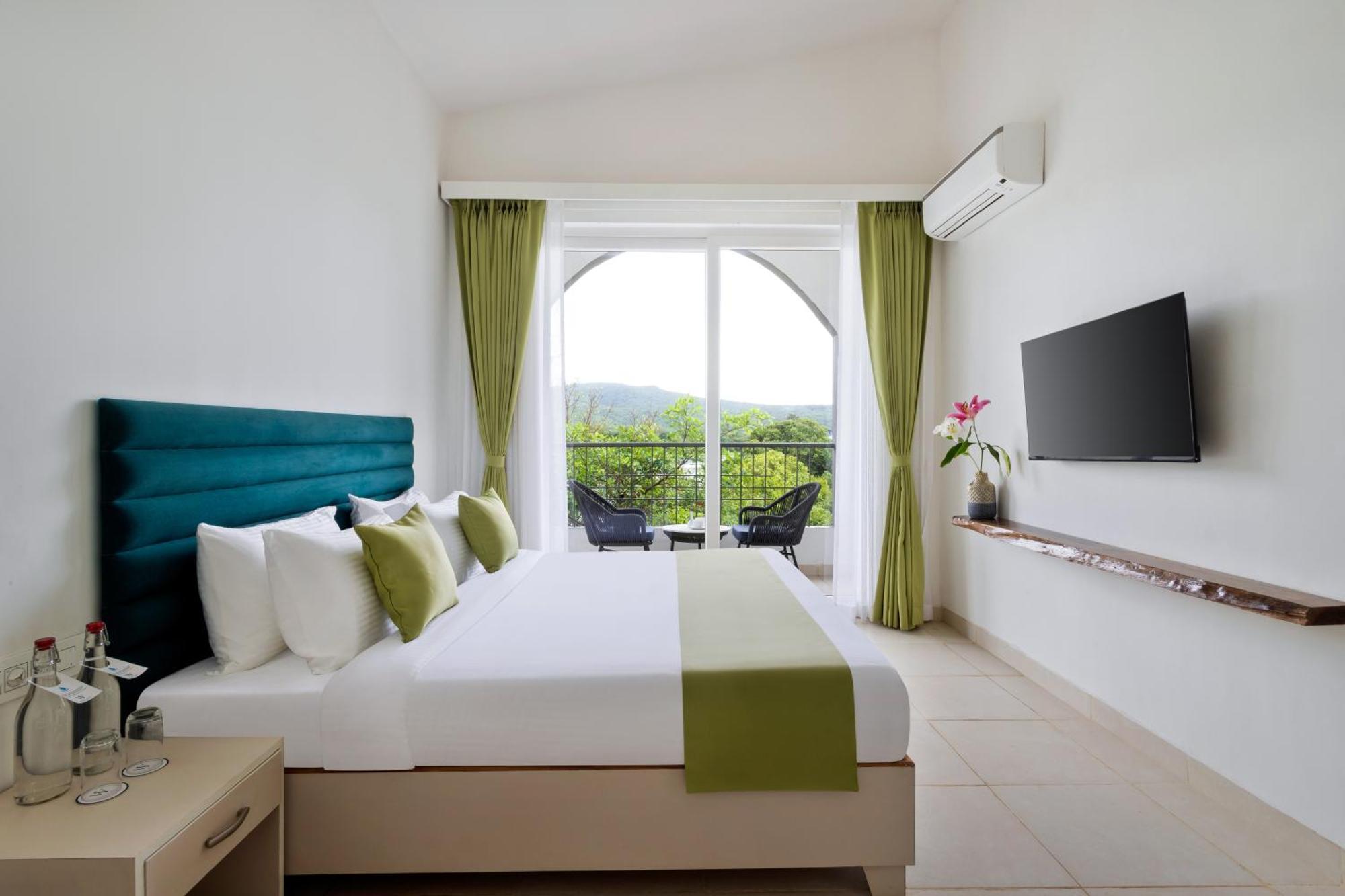 Stone Wood Hotel Amboli Amboli  Zewnętrze zdjęcie